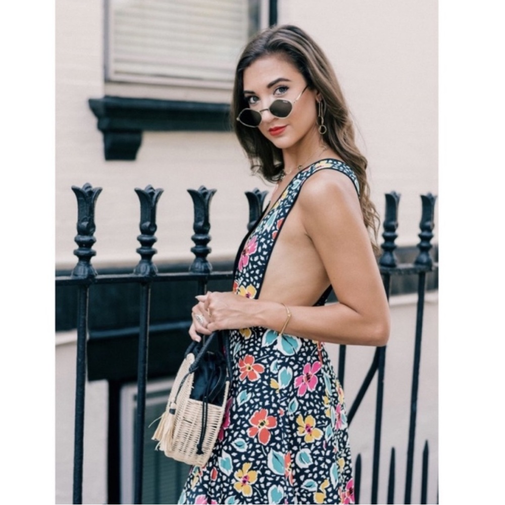 Topshop limited edition floral dress - Picture 3 of 8